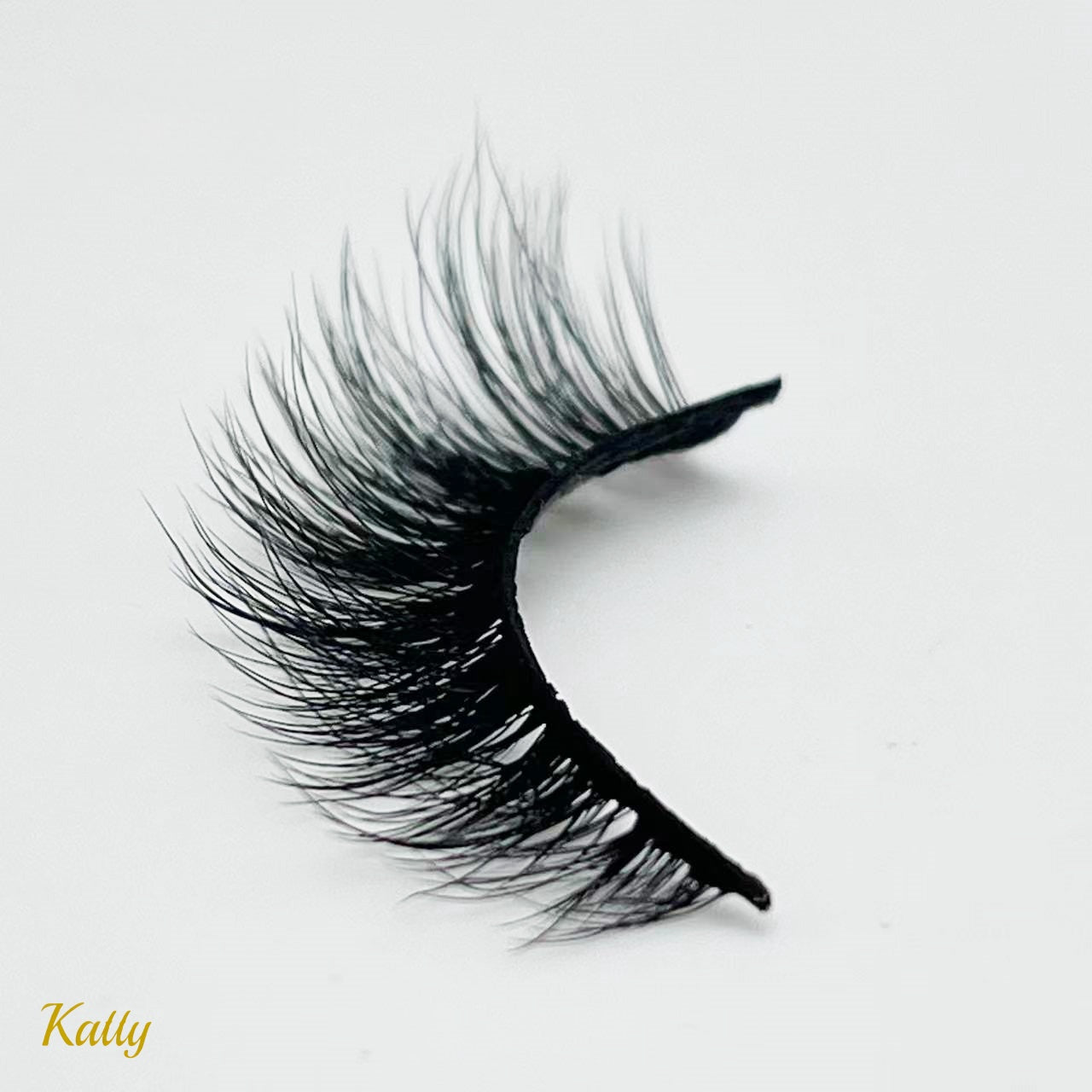 Katty ( Cat Eye 15-17mm Faux Mink Lashes )