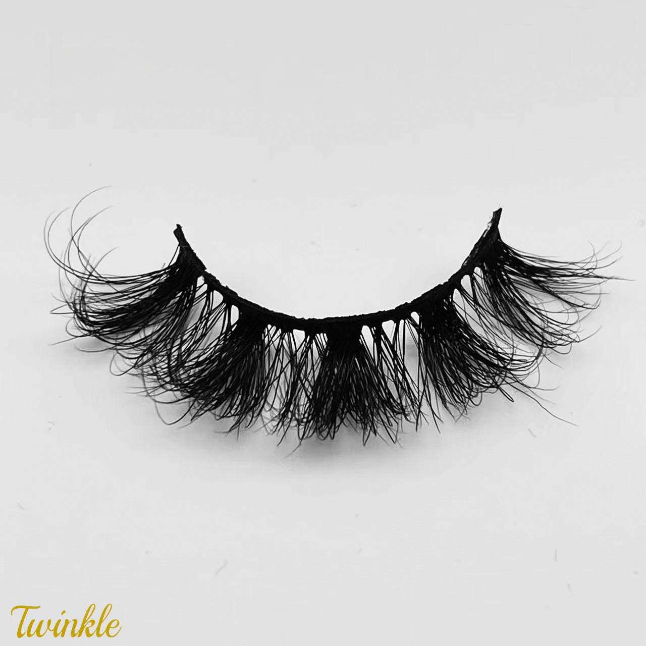Twinkle ( Fluffy D Curl 20mm Mink Lashes )